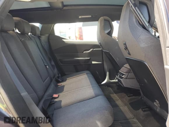 ✅ 2023 Fisker Ocean Ultra • VIN: VCF1UBU26PG010002 • Lot: 66130154. Wystawiony na Copart z przebiegiem Nie podano. Bezpłatny archiwum sprzedaży aukcyjnych z USA i szczegółowy raport historii pojazdu na DreamBid. Zdjęcie 11.