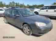 2005 Chevrolet Malibu LS z VIN 1G1ZT54885F253513, wystawiony jako Copart lot #76940544 z przebiegiem 120 161 mil mil oraz Szkoda całkowita • Salvage title. Historia ofert i sprzedaży dostępna na DreamBid. Obrazek 4.
