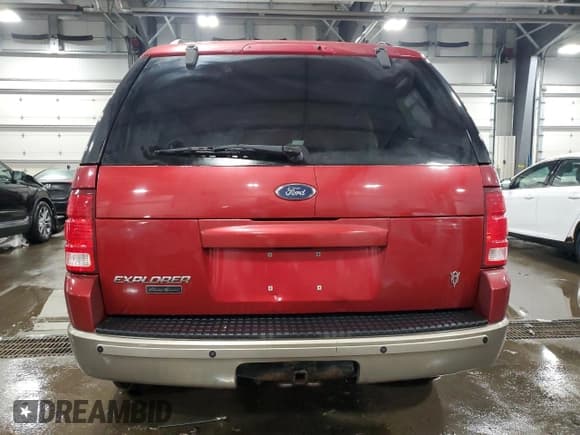 ✅ 2004 Ford Explorer Eddie Bauer • VIN: 1FMDU74W04UB84038 • Lot: 86359014. Wystawiony na Copart z przebiegiem 265 988 mil. Bezpłatny archiwum sprzedaży aukcyjnych z USA i szczegółowy raport historii pojazdu na DreamBid. Zdjęcie 6.