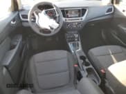 ✅ 2020 Hyundai Accent SE • VIN: 3KPC24A63LE126723 • Лот: 79144534. Опубликован ранее на Copart с пробегом 62 406 миль. Бесплатный доступ к архиву аукционных продаж из США и подробный отчёт об истории автомобиля на DreamBid. Изображение 8.