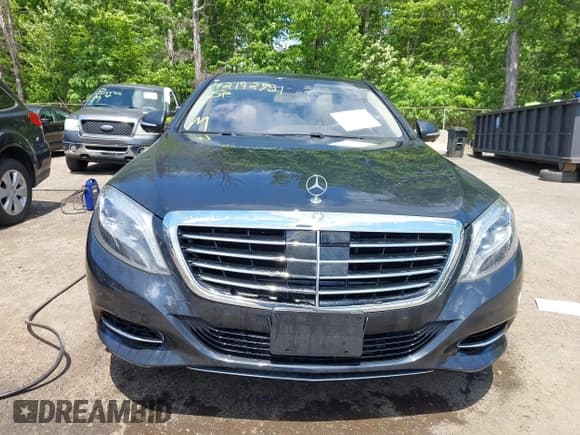 ✅ 2014 Mercedes-Benz S 550 • VIN: WDDUG8CBXEA053305 • Lot: 42192751. Listed on IAAI with 94,094 mi. Free auction sales archive from the USA and detailed vehicle history report at DreamBid. Image 12.