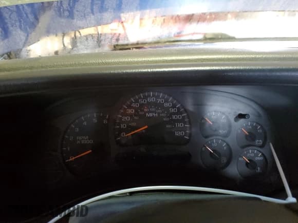 ✅ 2003 Chevrolet Silverado 1500 • VIN: 1GCEK14Z93Z319654 • Лот: 41375055. Опубликован ранее на Copart с пробегом Не указан. Бесплатный доступ к архиву аукционных продаж из США и подробный отчёт об истории автомобиля на DreamBid. Изображение 9.