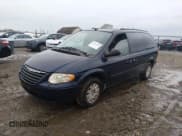 ✅ 2005 Chrysler Town & Country LX • VIN: 2C4GP44R55R558708 • Lot: 43892289. Listed on IAAI with 258,237 mi. Free auction sales archive from the USA and detailed vehicle history report at DreamBid. Image 2.