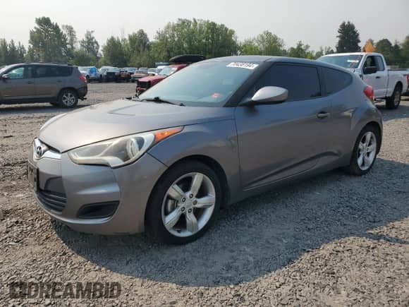✅ 2013 Hyundai Veloster w/Gray Int • VIN: KMHTC6AD3DU093986 • Лот: 70438194. Размещён на Copart с пробегом 115 746 миль миль. Получите бесплатный доступ к архиву аукционных продаж из США и посмотрите подробный отчёт об истории автомобиля на DreamBid. Изображение 1.