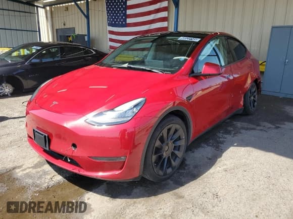 ✅ 2022 Tesla Model Y Long Range • VIN: 7SAYGDEE4NF480551 • Lot: 68522745. Wystawiony na Copart z przebiegiem 117 215 mil. Bezpłatny archiwum sprzedaży aukcyjnych z USA i szczegółowy raport historii pojazdu na DreamBid. Zdjęcie 1.