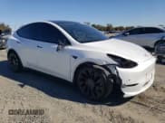 ✅ 2021 Tesla Model Y Performance • VIN: 5YJYGDEFXMF276468 • Lot: 84986065. Wystawiony na Copart z przebiegiem 54 295 mil. Bezpłatny archiwum sprzedaży aukcyjnych z USA i szczegółowy raport historii pojazdu na DreamBid. Zdjęcie 4.