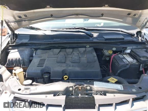 ✅ 2009 Chrysler Town & Country Limited • VIN: 2A8HR64X79R581771 • Lot: 42527339. Listed on IAAI with 148,507 mi. Free auction sales archive from the USA and detailed vehicle history report at DreamBid. Image 10.