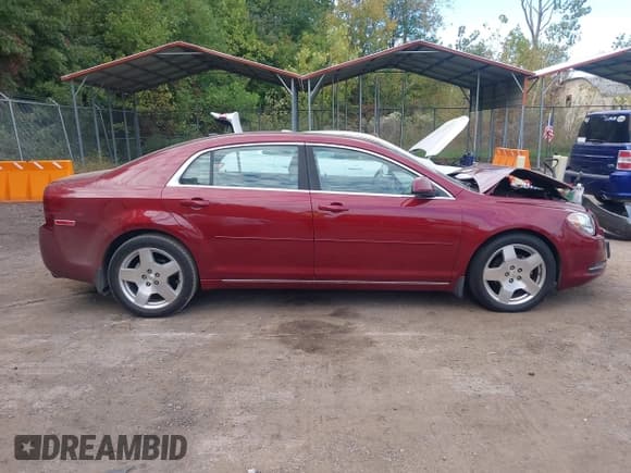✅ 2010 Chevrolet Malibu 2LT • VIN: 1G1ZD5E7XAF166323 • Lot: 43473038. Wystawiony na IAAI z przebiegiem 117 583 mil. Bezpłatny archiwum sprzedaży aukcyjnych z USA i szczegółowy raport historii pojazdu na DreamBid. Zdjęcie 13.