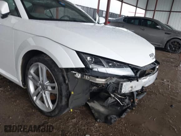 ✅ 2016 Audi TT 2.0T • VIN: TRUC5AFV6G1022182 • Lot: 43752227. Listed on IAAI with 89,021 mi. Free auction sales archive from the USA and detailed vehicle history report at DreamBid. Image 6.