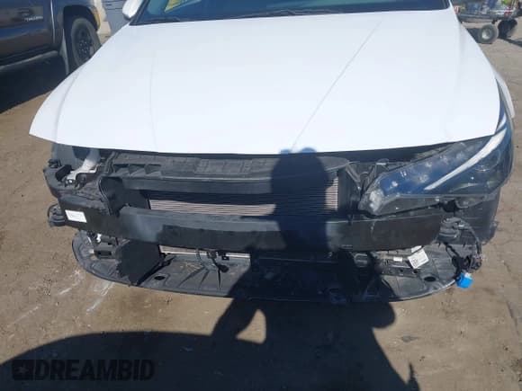 ✅ 2021 Hyundai Elantra SEL • VIN: 5NPLN4AG8MH016537 • Lot: 43635031. Listed on IAAI with 38,786 mi. Free auction sales archive from the USA and detailed vehicle history report at DreamBid. Image 6.