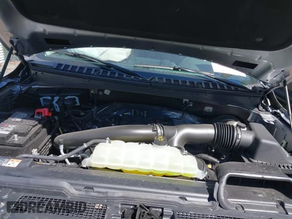 ✅ 2021 Ford Expedition Max XLT • VIN: 1FMJK1JTXMEA55007 • Lot: 42055790. Listed on IAAI with 21,350 mi. Free auction sales archive from the USA and detailed vehicle history report at DreamBid. Image 10.