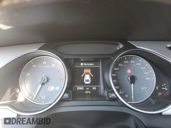 ✅ 2015 Audi S5 Premium Plus • VIN: WAUGGAFRXFA054749 • Lot: 76754194. Wystawiony na Copart z przebiegiem 87 643 mil. Bezpłatny archiwum sprzedaży aukcyjnych z USA i szczegółowy raport historii pojazdu na DreamBid. Zdjęcie 9.