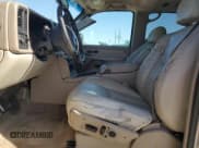 ✅ 2003 Chevrolet Tahoe LT • VIN: 1GNEC13Z83J262660 • Лот: 91167235. Опубликован ранее на Copart с пробегом 183 456 миль. Бесплатный доступ к архиву аукционных продаж из США и подробный отчёт об истории автомобиля на DreamBid. Изображение 7.