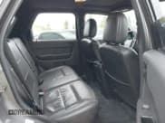 ✅ 2012 Ford Escape XLT • VIN: 1FMCU9DGXCKC23955 • Lot: 42277339. Listed on IAAI with 181,738 mi. Free auction sales archive from the USA and detailed vehicle history report at DreamBid. Image 8.