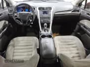 ✅ 2015 Ford Fusion S • VIN: 3FA6P0G74FR102134 • Лот: 85877965. Опубликован ранее на Copart с пробегом 122 988 миль. Бесплатный доступ к архиву аукционных продаж из США и подробный отчёт об истории автомобиля на DreamBid. Изображение 8.