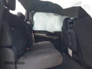 ✅ 2020 Chevrolet Silverado 1500 RST • VIN: 3GCUYEED9LG376974 • Lot: 43463482. Wystawiony na IAAI z przebiegiem Nie podano. Bezpłatny archiwum sprzedaży aukcyjnych z USA i szczegółowy raport historii pojazdu na DreamBid. Zdjęcie 8.