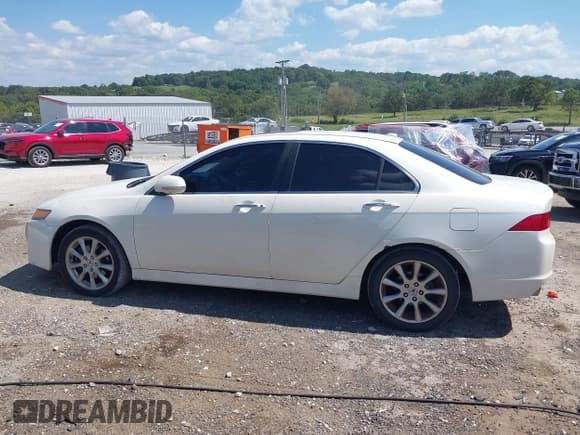✅ 2006 Acura TSX • VIN: JH4CL968X6C039870 • Lot: 43040175. Listed on IAAI with 205,786 mi. Free auction sales archive from the USA and detailed vehicle history report at DreamBid. Image 14.