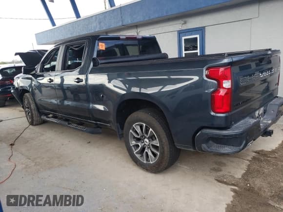✅ 2021 Chevrolet Silverado 1500 RST • VIN: 3GCUYEET3MG164130 • Lot: 90551415. Wystawiony na Copart z przebiegiem Nie podano. Bezpłatny archiwum sprzedaży aukcyjnych z USA i szczegółowy raport historii pojazdu na DreamBid. Zdjęcie 2.