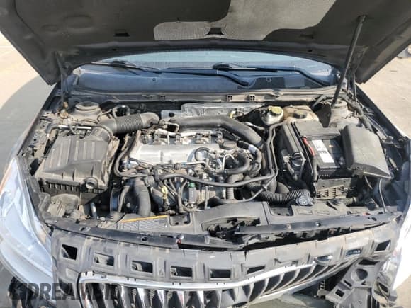 ✅ 2011 Buick Regal CXL Turbo TO2 • VIN: W04GW5EV4B1079498 • Лот: 60691575. Опубликован ранее на Copart с пробегом 219 620 миль. Бесплатный доступ к архиву аукционных продаж из США и подробный отчёт об истории автомобиля на DreamBid. Изображение 11.