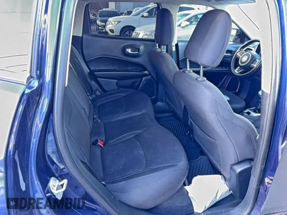 ✅ 2019 Jeep Compass Sport • VIN: 3C4NJDAB3KT601077 • Lot: 94959485. Listed on Copart with 105,781 mi. Free auction sales archive from the USA and detailed vehicle history report at DreamBid. Image 6.