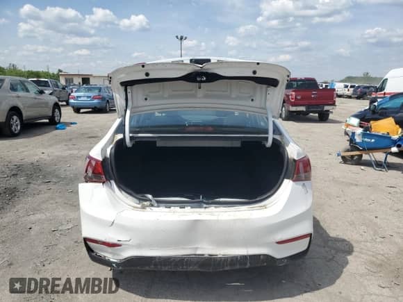 2019 Hyundai Accent SE z VIN 3KPC24A36KE076310, wystawiony jako Copart lot #54749974 z przebiegiem 56 416 mil mil oraz . Historia ofert i sprzedaży dostępna na DreamBid. Obrazek 6.