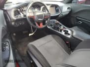 ✅ 2015 Dodge Challenger R/T • VIN: 2C3CDZAT2FH712081 • Lot: 89709385. Wystawiony na Copart z przebiegiem 116 132 mil. Bezpłatny archiwum sprzedaży aukcyjnych z USA i szczegółowy raport historii pojazdu na DreamBid. Zdjęcie 8.