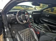 ✅ 2020 Ford Mustang GT Premium • VIN: 1FA6P8CF3L5140173 • Lot: 94086065. Wystawiony na Copart z przebiegiem 35 156 mil. Bezpłatny archiwum sprzedaży aukcyjnych z USA i szczegółowy raport historii pojazdu na DreamBid. Zdjęcie 9.