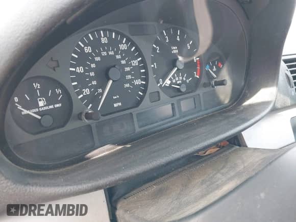 2002 BMW 3 Series 325xi z VIN WBAEU33472PF66614, wystawiony jako IAAI lot #43524726 z przebiegiem Nie podano mil oraz . Historia ofert i sprzedaży dostępna na DreamBid. Obrazek 7.