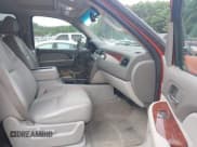 ✅ 2007 Chevrolet Avalanche 1LT • VIN: 3GNFK12397G303423 • Lot: 42530644. Listed on IAAI with Not provided. Free auction sales archive from the USA and detailed vehicle history report at DreamBid. Image 5.