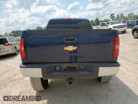✅ 2010 Chevrolet Silverado 1500 • VIN: 3GCRKSE26AG199303 • Лот: 67783835. Опубликован ранее на Copart с пробегом 158 967 миль. Бесплатный доступ к архиву аукционных продаж из США и подробный отчёт об истории автомобиля на DreamBid. Изображение 6.