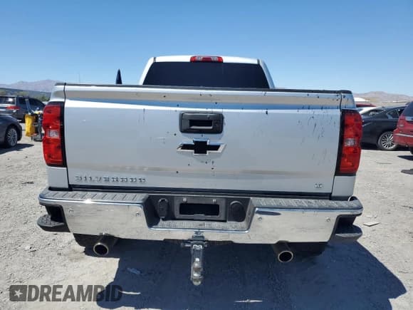 ✅ 2018 Chevrolet Silverado 1500 LT • VIN: 3GCUKREC2JG246211 • Lot: 67148305. Listed on Copart with Not provided. Free auction sales archive from the USA and detailed vehicle history report at DreamBid. Image 6.