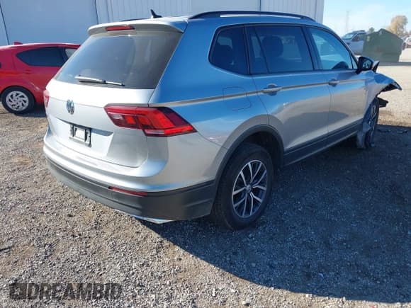 ✅ 2021 Volkswagen Tiguan S • VIN: 3VV1B7AX6MM099110 • Лот: 43586635. Опубликован ранее на IAAI с пробегом 50 605 миль. Бесплатный доступ к архиву аукционных продаж из США и подробный отчёт об истории автомобиля на DreamBid. Изображение 4.