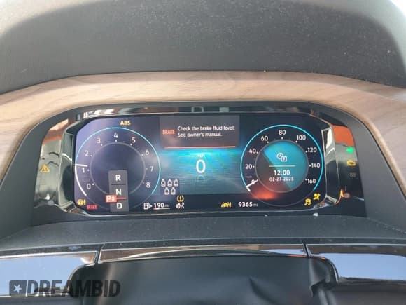 ✅ 2024 Volkswagen Atlas SE • VIN: 1V2JR2CA4RC552640 • Lot: 48575215. Listed on Copart with 9,365 mi. Free auction sales archive from the USA and detailed vehicle history report at DreamBid. Image 9.