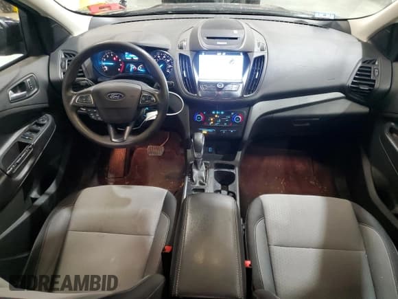 ✅ 2018 Ford Escape SE • VIN: 1FMCU9GD6JUA45867 • Лот: 93515925. Опубликован ранее на Copart с пробегом 116 839 миль. Бесплатный доступ к архиву аукционных продаж из США и подробный отчёт об истории автомобиля на DreamBid. Изображение 8.