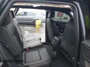 ✅ 2022 Volkswagen Atlas SE • VIN: 1V2WE2CA3NC203707 • Lot: 41720912. Wystawiony na IAAI z przebiegiem 50 572 mil. Bezpłatny archiwum sprzedaży aukcyjnych z USA i szczegółowy raport historii pojazdu na DreamBid. Zdjęcie 8.