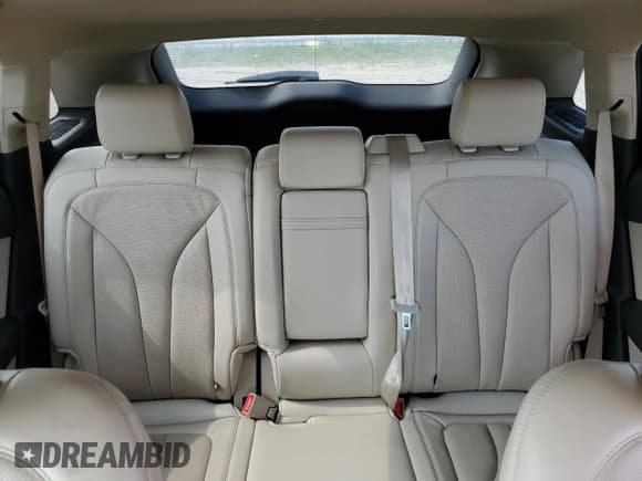 ✅ 2020 Lincoln Nautilus Reserve • VIN: 2LMPJ8KP1LBL16367 • Lot: 67376135. Wystawiony na Copart z przebiegiem 81 428 mil. Bezpłatny archiwum sprzedaży aukcyjnych z USA i szczegółowy raport historii pojazdu na DreamBid. Zdjęcie 10.