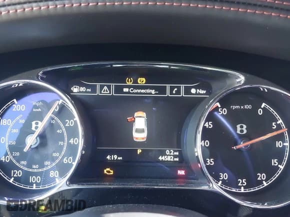 ✅ 2013 Bentley Mulsanne • VIN: SCBBB7ZH2DC018477 • Lot: 41707037. Wystawiony na IAAI z przebiegiem 44 582 mil. Bezpłatny archiwum sprzedaży aukcyjnych z USA i szczegółowy raport historii pojazdu na DreamBid. Zdjęcie 7.