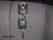 ✅ 2006 Mazda Tribute S • VIN: 4F2CZ94116KM29896 • Lot: 42578103. Wystawiony na IAAI z przebiegiem 56 243 mil. Bezpłatny archiwum sprzedaży aukcyjnych z USA i szczegółowy raport historii pojazdu na DreamBid. Zdjęcie 11.