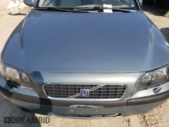 ✅ 2003 Volvo S60 2.4L • VIN: YV1RS61T432258019 • Lot: 61358555. Wystawiony na Copart z przebiegiem 90 084 mil. Bezpłatny archiwum sprzedaży aukcyjnych z USA i szczegółowy raport historii pojazdu na DreamBid. Zdjęcie 11.