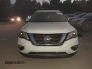 ✅ 2020 Nissan Pathfinder SV • VIN: 5N1DR2BM0LC581808 • Lot: 43333044. Wystawiony na IAAI z przebiegiem 138 687 mil. Bezpłatny archiwum sprzedaży aukcyjnych z USA i szczegółowy raport historii pojazdu na DreamBid. Zdjęcie 12.