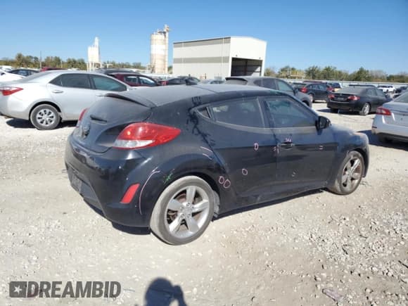 ✅ 2015 Hyundai Veloster RE:FLEX • VIN: KMHTC6AD0FU242972 • Lot: 75930104. Wystawiony na Copart z przebiegiem 152 516 mil. Bezpłatny archiwum sprzedaży aukcyjnych z USA i szczegółowy raport historii pojazdu na DreamBid. Zdjęcie 3.