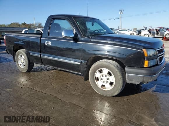 ✅ 2007 Chevrolet Silverado 1500 Work Truck • VIN: 1GCEC14X97Z142847 • Lot: 76522564. Listed on Copart with 158,372 mi. Free auction sales archive from the USA and detailed vehicle history report at DreamBid. Image 4.