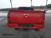 2005 Dodge 1500 SLT z VIN 1D7HA16D15J519260, wystawiony jako Copart lot #78780234 z przebiegiem 135 945 mil mil oraz Szkoda całkowita • Salvage title. Historia ofert i sprzedaży dostępna na DreamBid. Obrazek 6.