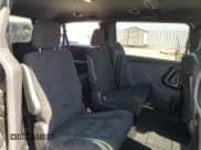 ✅ 2017 Dodge Grand Caravan SE • VIN: 2C4RDGBG3HR645919 • Lot: 86143885. Wystawiony na Copart z przebiegiem 211 725 mil. Bezpłatny archiwum sprzedaży aukcyjnych z USA i szczegółowy raport historii pojazdu na DreamBid. Zdjęcie 11.