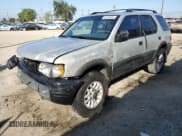 ✅ 2001 Honda Passport LX • VIN: 4S6CK58W514407886 • Lot: 82736285. Listed on Copart with 203,273 mi. Free auction sales archive from the USA and detailed vehicle history report at DreamBid. Image 1.