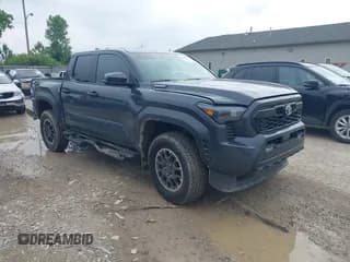 ✅ 2024 Toyota Tacoma TRD Sport Hybrid • VIN: 3TYLC5LN5RT004262 • Лот: 42452362. Опубликован ранее на IAAI с пробегом 3 683 миль. Бесплатный доступ к архиву аукционных продаж из США и подробный отчёт об истории автомобиля на DreamBid. Изображение 1.