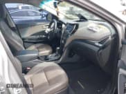 ✅ 2015 Hyundai Santa Fe Limited • VIN: KM8SN4HF3FU110855 • Лот: 42031780. Опубликован ранее на IAAI с пробегом 161 259 миль. Бесплатный доступ к архиву аукционных продаж из США и подробный отчёт об истории автомобиля на DreamBid. Изображение 5.