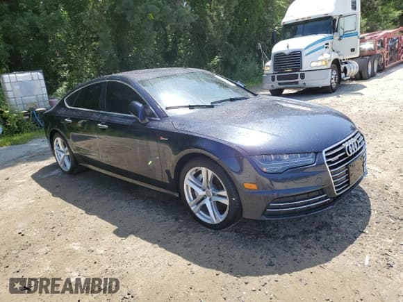 ✅ 2017 Audi A7 Premium Plus • VIN: WAUW2AFC1HN009443 • Lot: 68082865. Wystawiony na Copart z przebiegiem 146 988 mil. Bezpłatny archiwum sprzedaży aukcyjnych z USA i szczegółowy raport historii pojazdu na DreamBid. Zdjęcie 4.