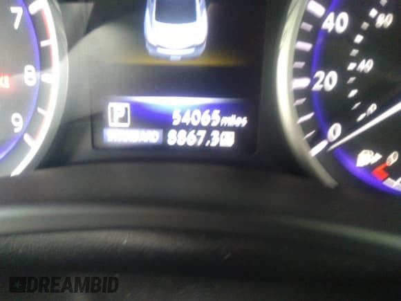 ✅ 2018 Infiniti Q60 Luxe • VIN: JN1EV7EL1JM393037 • Лот: 41308526. Опубликован ранее на IAAI с пробегом 54 065 миль. Бесплатный доступ к архиву аукционных продаж из США и подробный отчёт об истории автомобиля на DreamBid. Изображение 15.