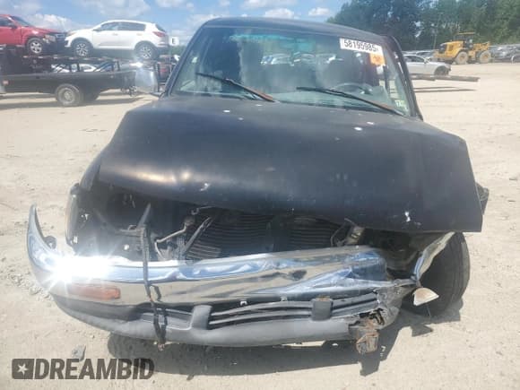 ✅ 1997 Toyota T100 SR5 • VIN: JT4TN14D2V0030691 • Lot: 58195985. Wystawiony na Copart z przebiegiem 184 970 mil. Bezpłatny archiwum sprzedaży aukcyjnych z USA i szczegółowy raport historii pojazdu na DreamBid. Zdjęcie 5.